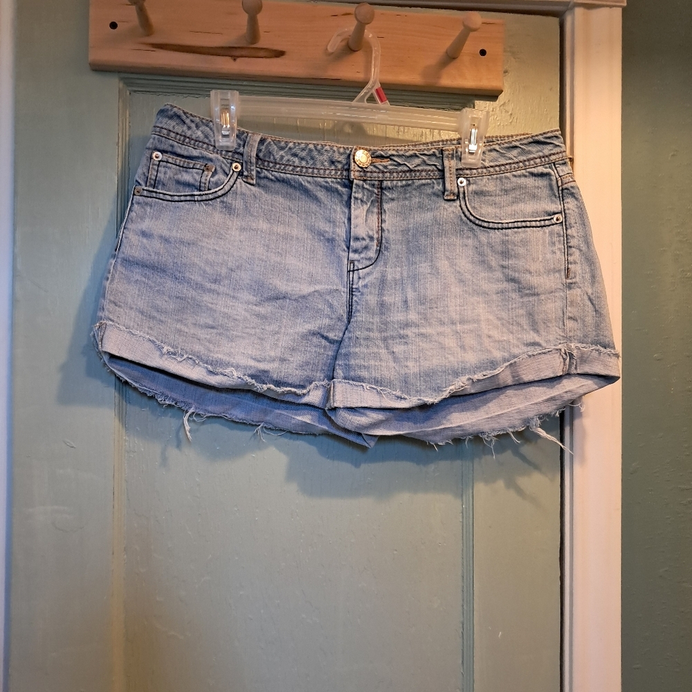 So Wear It Declare It Light Blue Jean Shorts